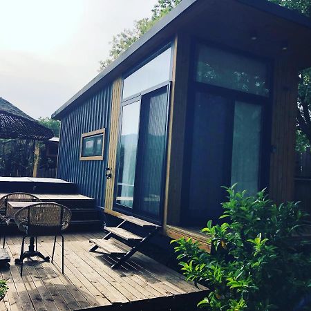 Tiny House Kayakoey Kumquat Hotel Ngoại thất bức ảnh